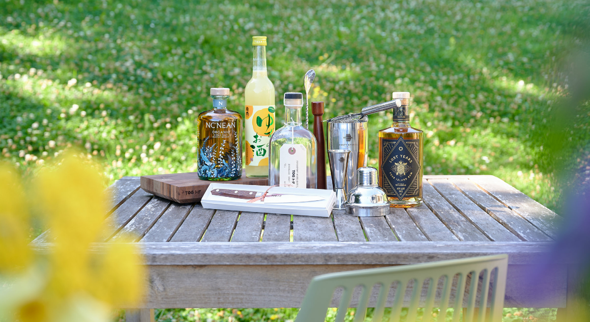 Summer Cocktail - Rusty Barrel Meets TOG Knives