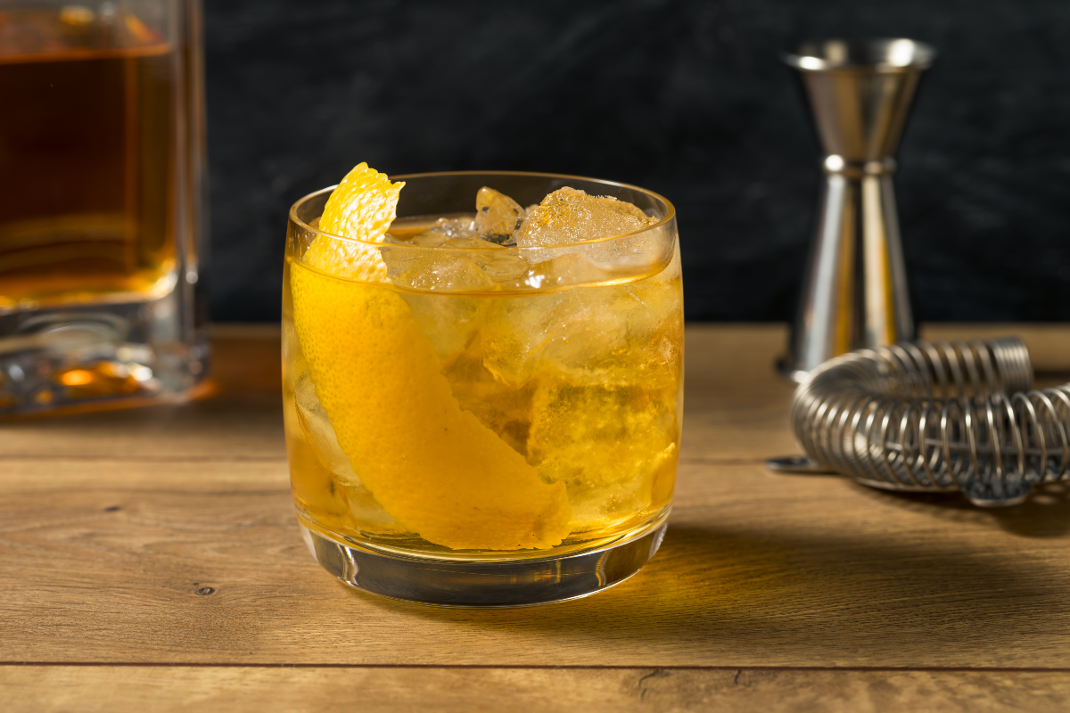 Rusty Nail Cocktail Recipe - Ice Maker Guide